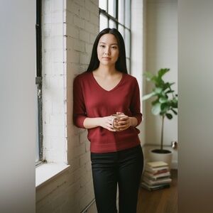 SMART SET Red Sweater 3/4 Sleeves